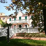 Hotel Santa Barbara