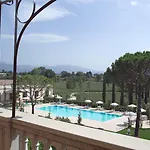Hotel Santa Barbara 4*
