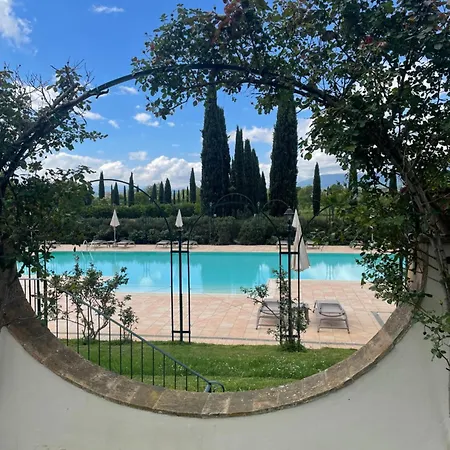 Santa Barbara מלון 4*