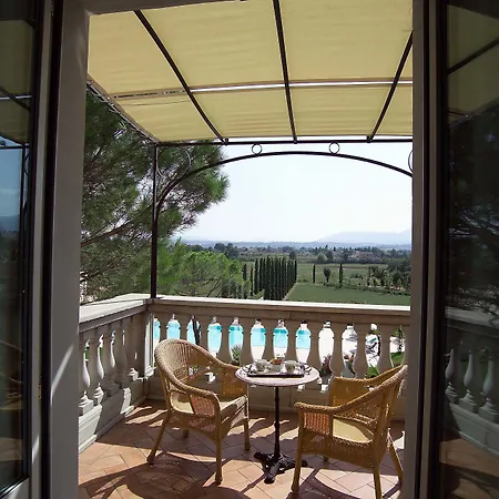 Santa Barbara Hotel 4*