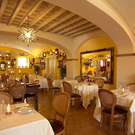 Santa Barbara 酒店