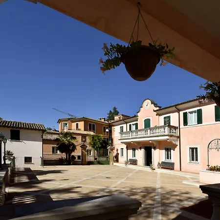 Santa Barbara فندق 4*