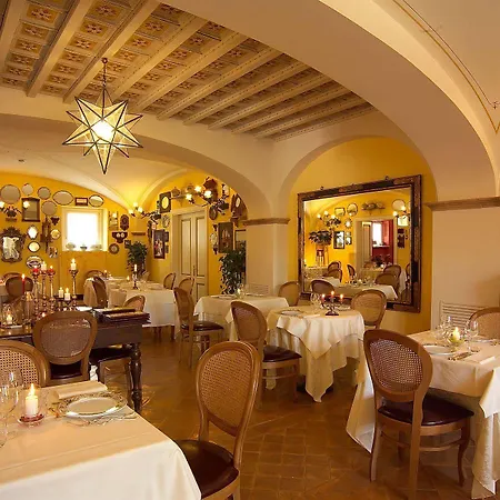 Отель Santa Barbara