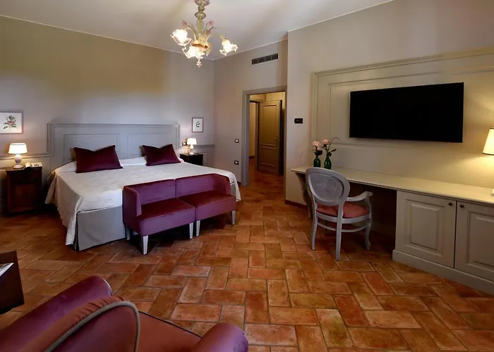 Santa Barbara مونتيفالكو