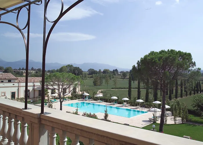 Hotel Santa Barbara 4*